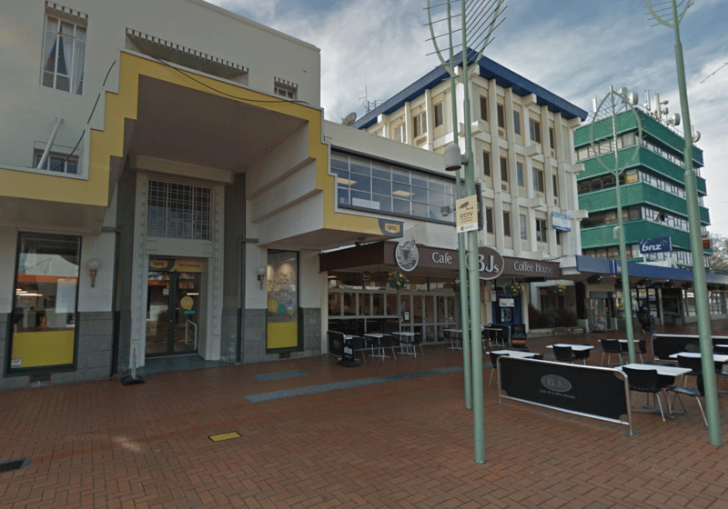 Outdated Google Street View of the 100 block