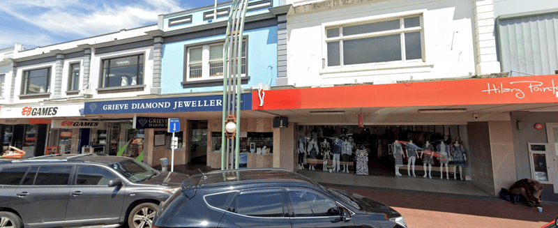 Outdated Google Street View still showing a since-closed store
