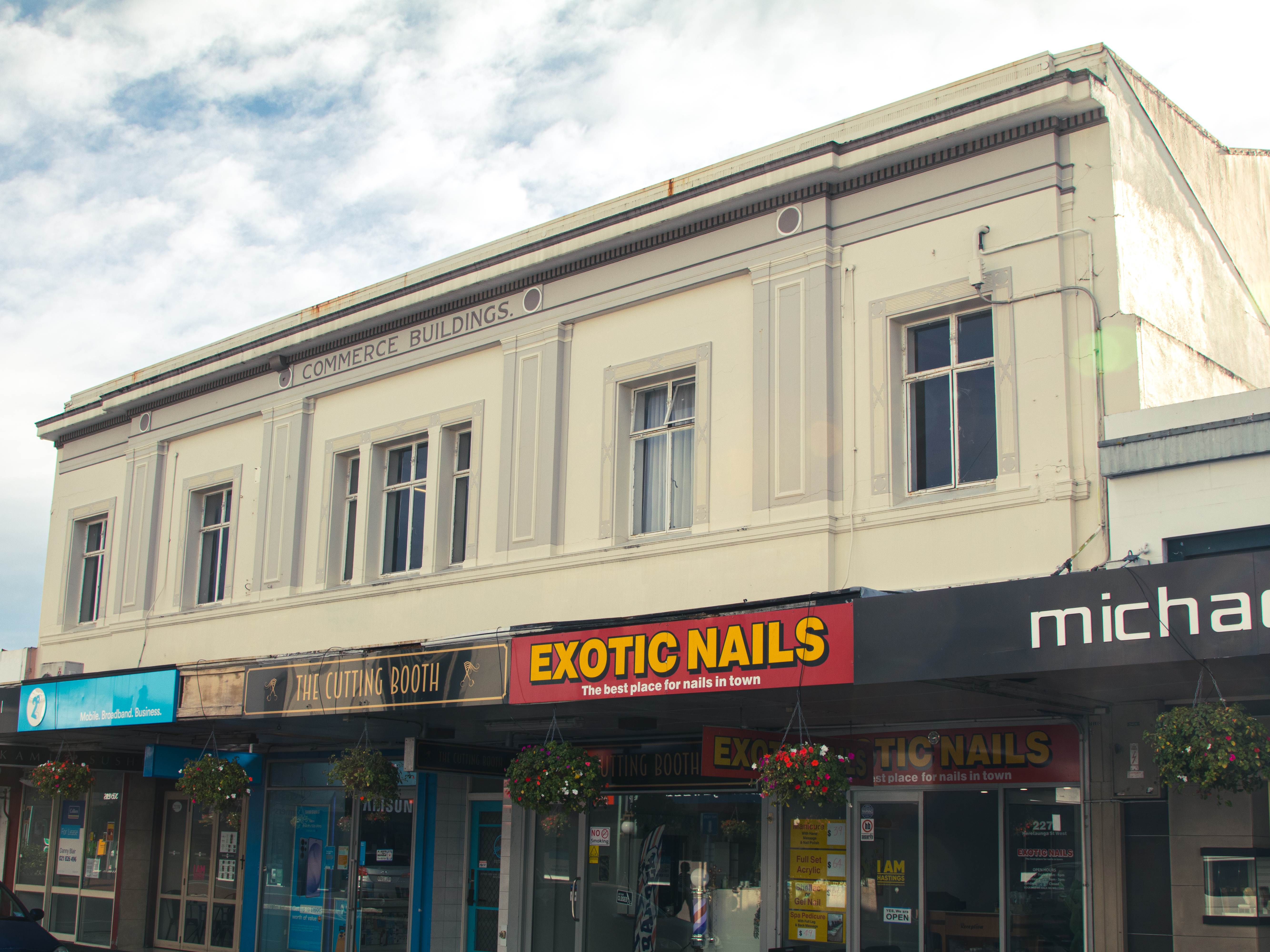 COMMERCE BUILDINGS · 227-235 HSW